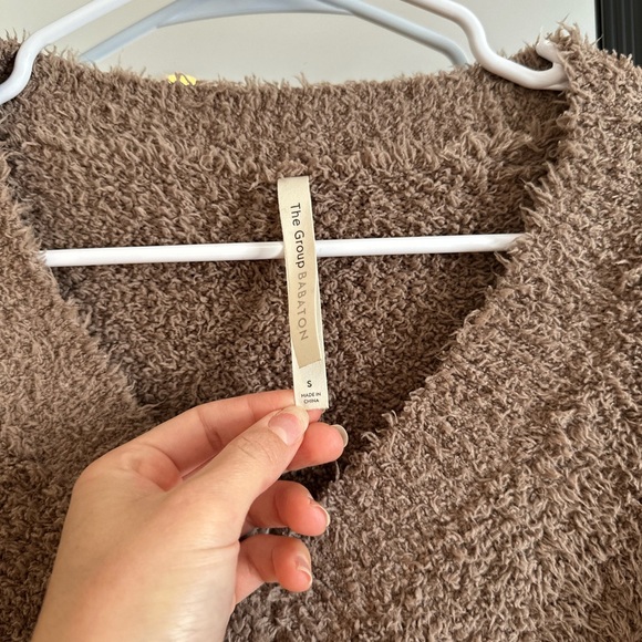 Babaton By Aritzia Sweater - Picture 3 of 5